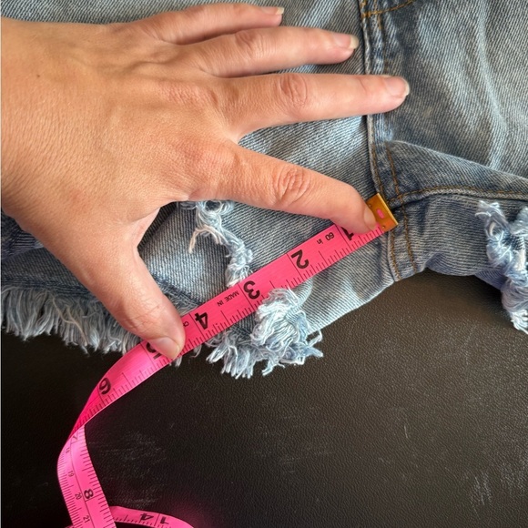 Vanilla Star Blue Distressed Jean Shorts - Picture 5 of 7